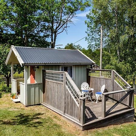 Two Small Guest Houses By Lake Rent Out As One Hjo Exteriör bild