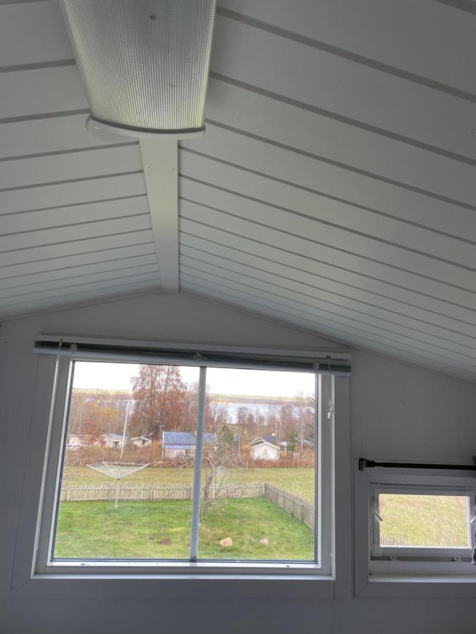 Two Small Guest Houses By Lake Rent Out As One Hjo Exteriör bild