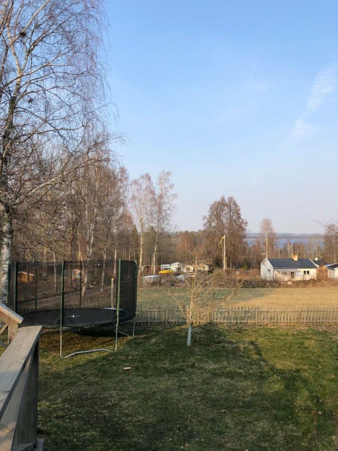 Two Small Guest Houses By Lake Rent Out As One Hjo Exteriör bild